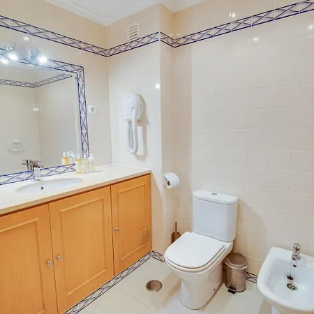 Lovely 2bd 500m Ac Wi-fi Pool Balcony * Αλμπουφέιρα